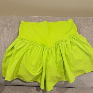 Offline by Aerie Crossover Shorts in Bright green